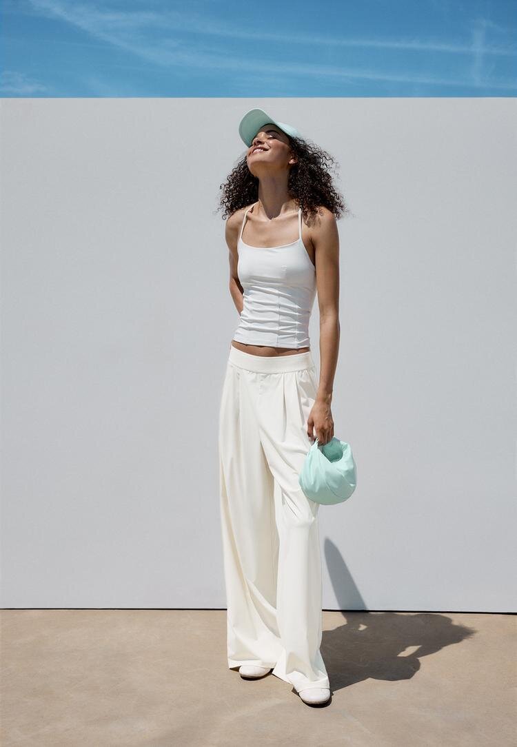Stradivarius Pantaloni Jogger Light Tech Cu Talie Elastică Piatră S