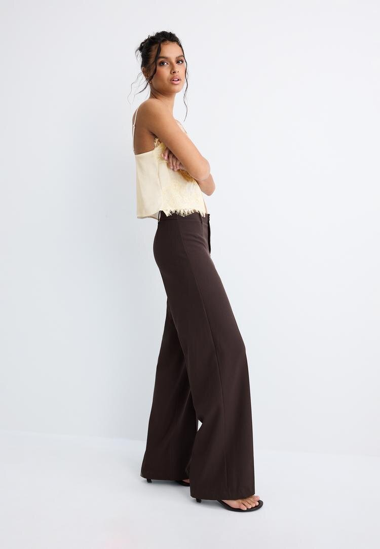 Stradivarius Pantaloni Largi Maro 42
