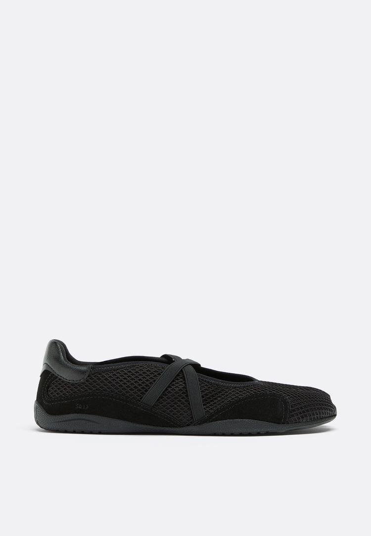 Stradivarius S032 Sneakers Cu Vârf Divizat Negru 41