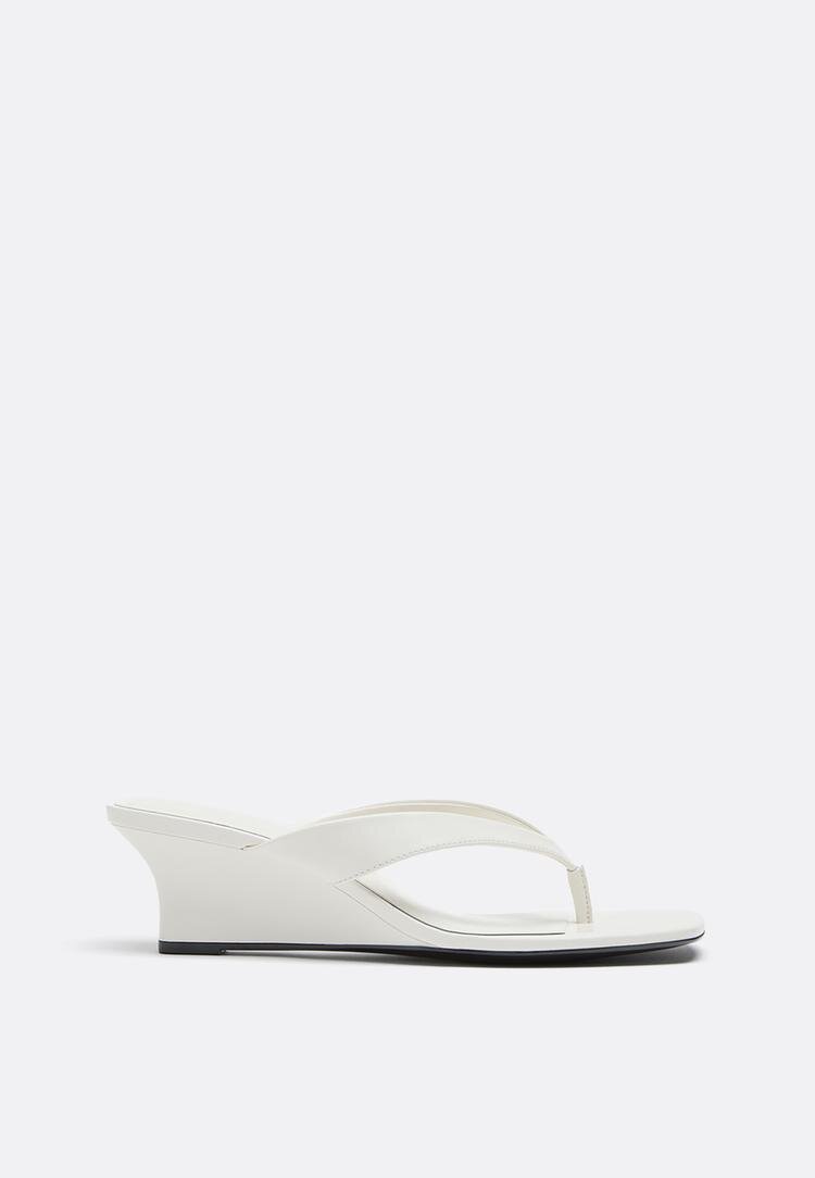 Stradivarius Sandale Cu Platformă Tip Thong Crem 36