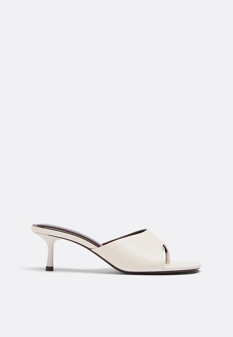 Stradivarius Sandale Cu Toc Thong Crem 36