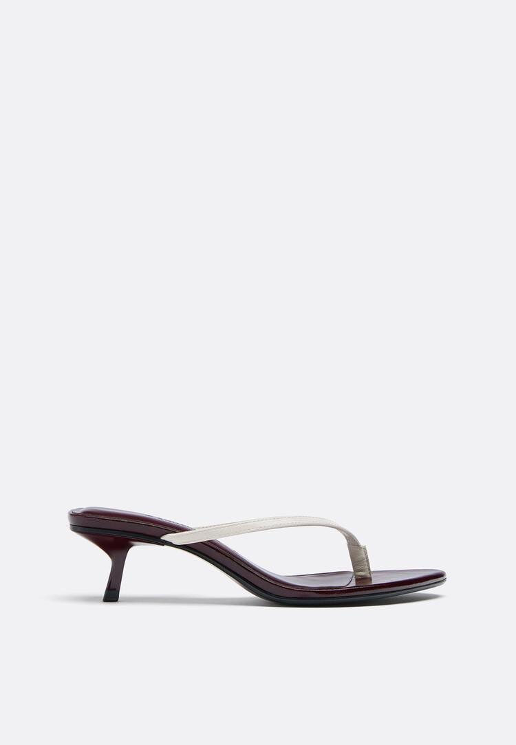 Stradivarius Sandale Tip Thong Cu Toc Kitten Crem 38