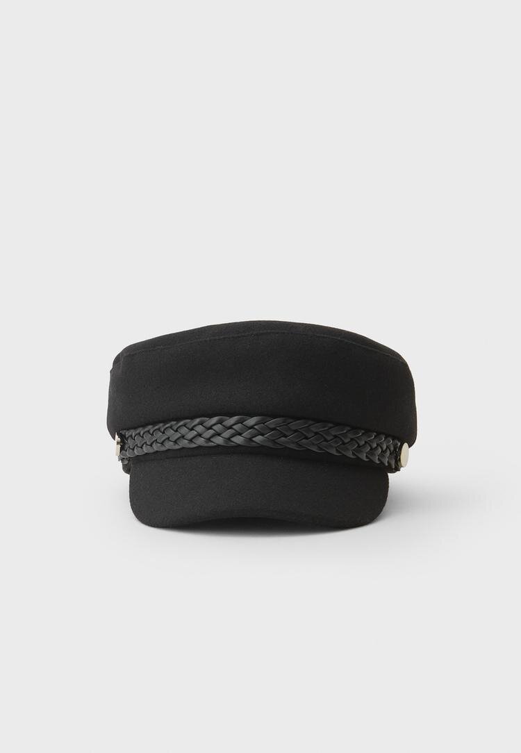 Stradivarius Șapcă Tip Marinar Cu Împletituri Negru Os