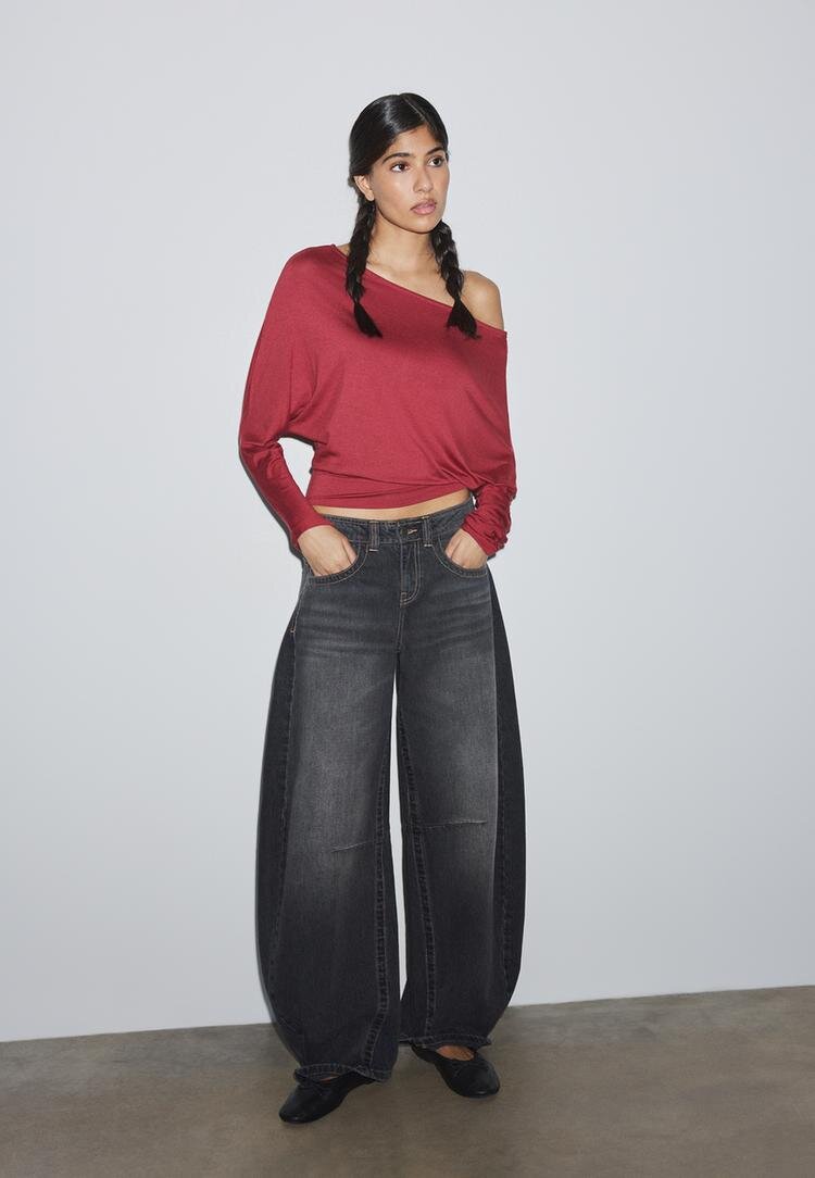 Stradivarius Tricou Asimetric Cu Efect De Brâu Roșu Închis M