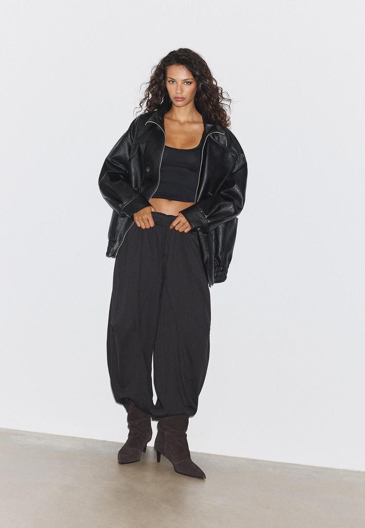 Stradivarius Tricou Din Poliamidă Negru M