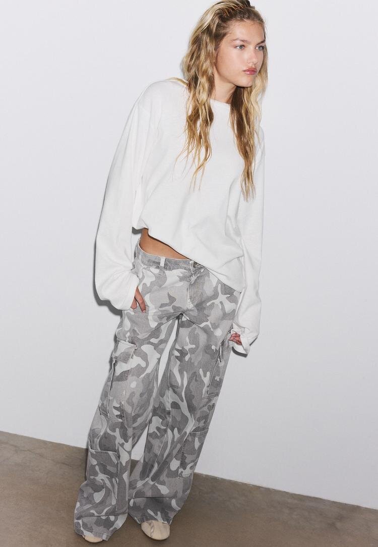 Stradivarius Tricou Oversize Cu Mânecă Lungă Ecru Xs